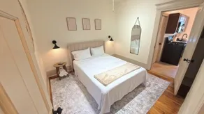 Furnished 2BR Historic Corn Hill - Image 5