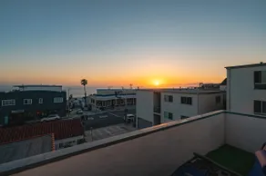 Coastal Getaway + Beautiful Ocean Views - Image 4