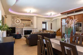 Thalori Retreat Areopoli - Image 2