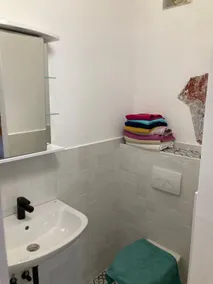 Apartment in historic building - Image 2