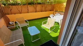 Right in the center, 3-minute walk from the beach - Image 3