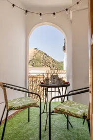 Apartment in Cazorla with mountain views, Tu. - Image 2