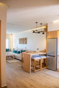 Luxurious Prestigia Apartment with Pool and Golf - Image 2