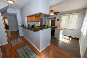 House - Privacy but close to HWY in Murrysville - Image 2