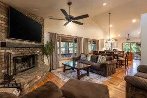 Oak & Arrow Lodge • Forest Hideaway - Image 3