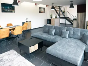 145 sqm loft perfect for design and culture fans - Image 2