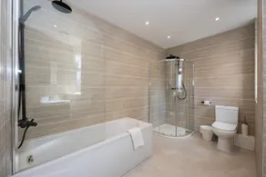 Stanway Apartments- Free Parking & Close To Tram Stop - Image 4