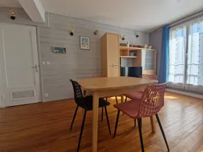 Apartment in Royan near Sandy Beaches - Image 5