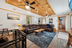 Hidden Valley, Sleeps 7, Backyard Bar, Hot Tub - Image 5