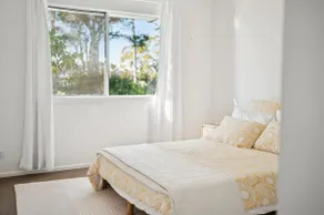 Stevie Mae's | Retro 2BR house | walk to 2 beaches - Image 5
