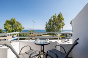 Kos Mare - Elegant Beachfront Stay - Image 4