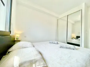 Corsica Apt Sea View AC Parking - Image 4