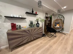 Entire Modern Cozy 2BR Apt mins SU LeMoyne DT - Image 4