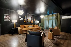 Sugar Hill Retreats | Stories Told + Art Made - Image 3