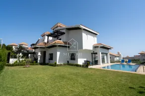Luxury Villa with Private Pool STR1 - Image 4