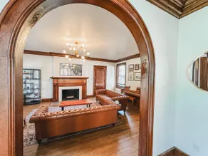 The Walnut Heritage House - Image 4