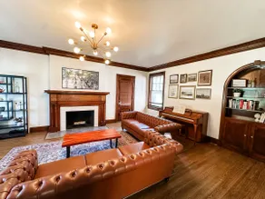 The Walnut Heritage House - Image 5