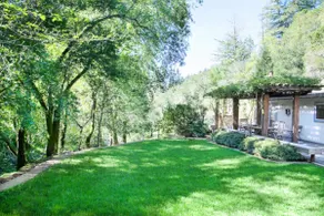 Peaceful 2BR 1.5BA Oasis, Seasonal Pool & Hot Tub - Image 2