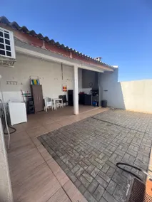 Complete house with 2 bedrooms - Image 3