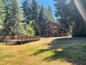 Starlight Riverfront Lodge - Image 2