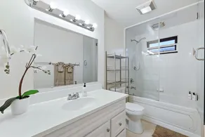 New! 3BR Stylish Home near San Francisco & Airport - Image 3