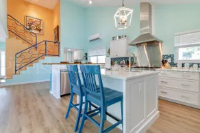 Casa Baybreeze - Luxury on Water - Image 2
