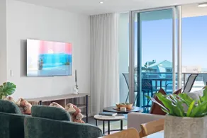 Hilton Surfers Paradise Hotel & Residences - Image 5