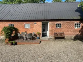 Guest house in quiet and beautiful surroundings. - Image 2