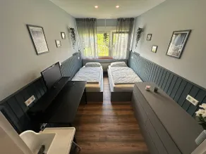 Stylish 6 sleeping places Netflix - Image 3