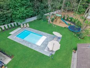 Summer Retreat: Heated Pool, Game Room, Playground - Image 5