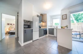 Cozy house for 6 in Flacé • Fast Wi-Fi & comfort - Image 5