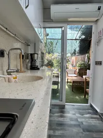 Soneva's Boutique House - Image 4