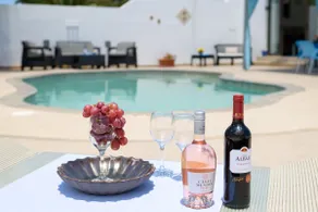 Vacker villa Linda - uppvärmd pool - gratis WiFi & Sky TV - utsikt över havet och bergen - Image 5