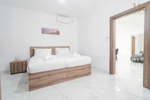 Charming 1BR with comfy bed with WIFI & AC in Tarxien - Image 2