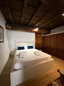 The Pantheon Apartment - Image 2