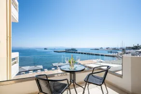 The Shell Suite | Avra Suites - Image 2