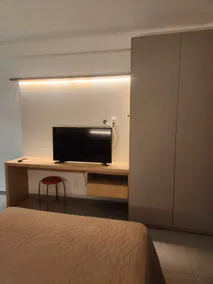 Standard West Fit Apartment 4 - Image 2