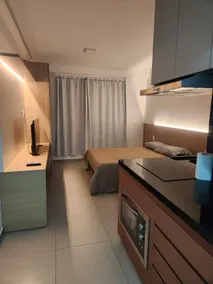 Standard West Fit Apartment 4 - Image 3