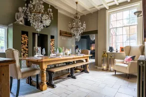 Luxury Countryside Home• Private Hot Tub• Sleeps 9 - Image 5