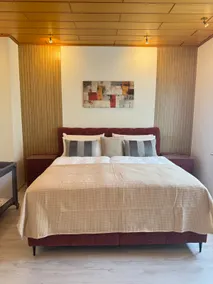 Mahesars Home 2 - Image 4