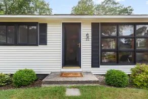 Rye Coastal Cottage |2BR| Dog-Friendly | Patio - Image 3