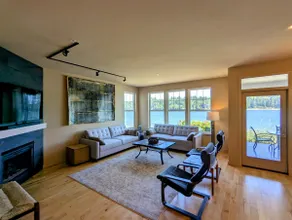 Heron's Nest in Port Ludlow - Image 2