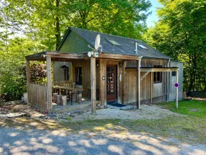 Chalet de la Garenne - at the campsite - Image 2
