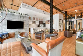 Exquisite 6BR Loft – Super Central Old Montreal - Image 4