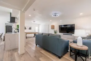 Spacious 4BR/3BA with 2 King Beds & Prime Location - Image 3