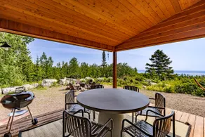 Secluded retreat - hot tub & breathtaking views! - Image 3