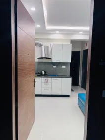 Easy Stay With Bathtub 2BHK - Image 3