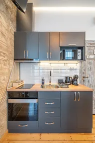 Old Town Tarnovo• Unique 1 BDRM Historic Building - Image 3