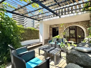 Beachfront Holiday home - Image 4