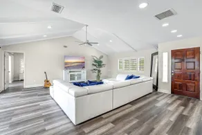 Charming 3BR Capri home with awesome VIEW - Image 5
